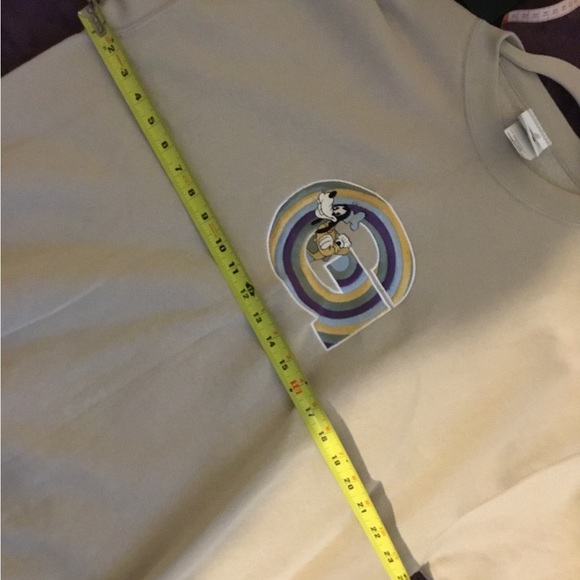 Mickey & Company Goofy Vintage  Crew Neck Women’s Sweatshirt - Picture 7 of 9